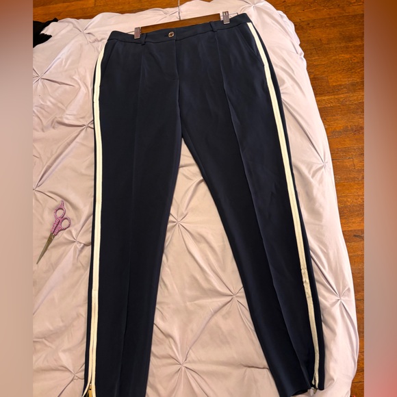 Tommy Hilfiger Navy Side Stripe Zip Hem Pants Size 6 - Picture 2 of 8